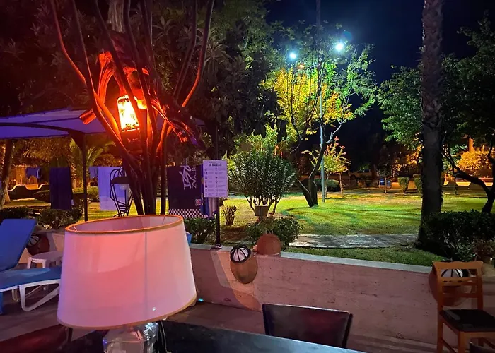 بيت ضيافة Sima كمر